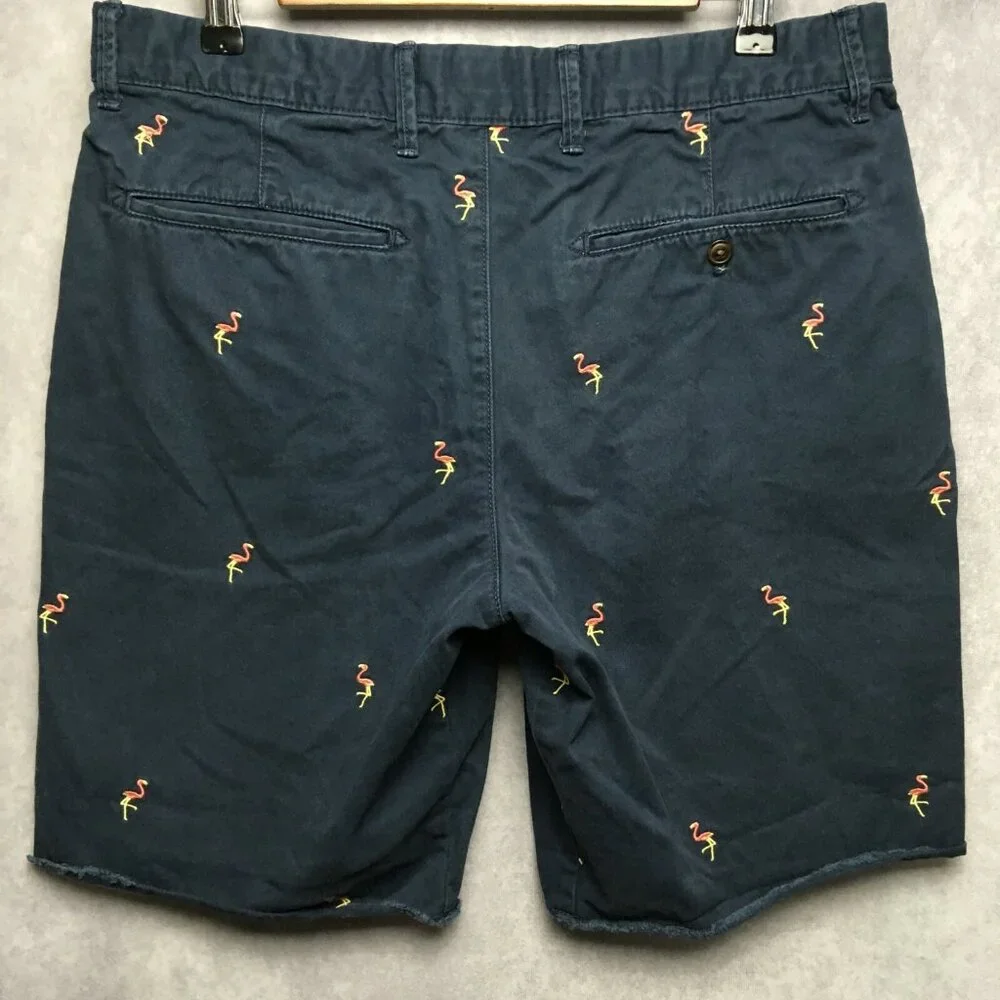 Gap Mens‎ Shorts size 32 Blue Chino Flamingo Embroidery Flat Front Rough Hem